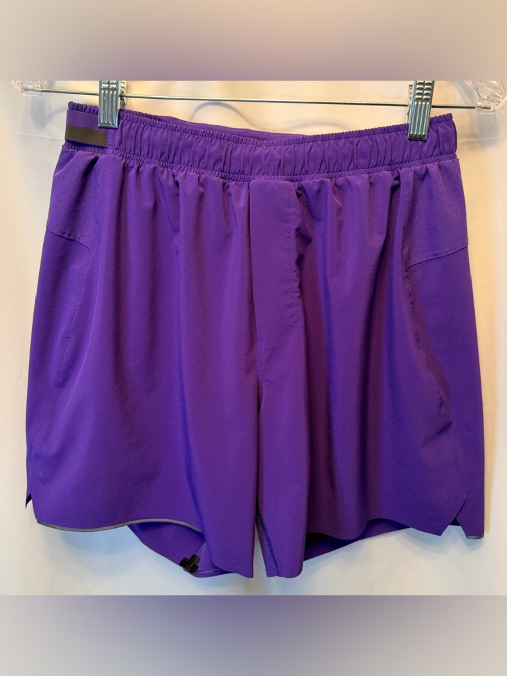 Lululemon Men’s Medium Surge Shorts Purple 6" Inseam Lined Run Workout - Picture 3 of 11